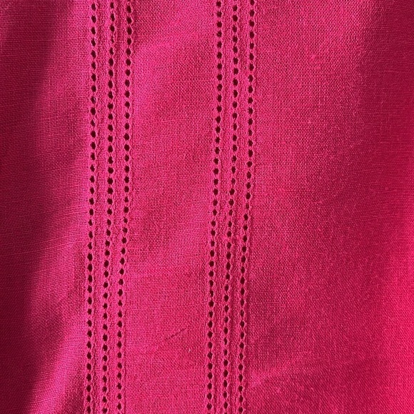 Brooks Brothers red Irish Linen long sleeved blouse. Size 4 - Picture 3 of 5